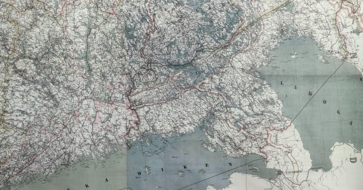 Suomi 144 vuotta kartalla -karttanäyttely Porissa . |  Maanmittauslaitos